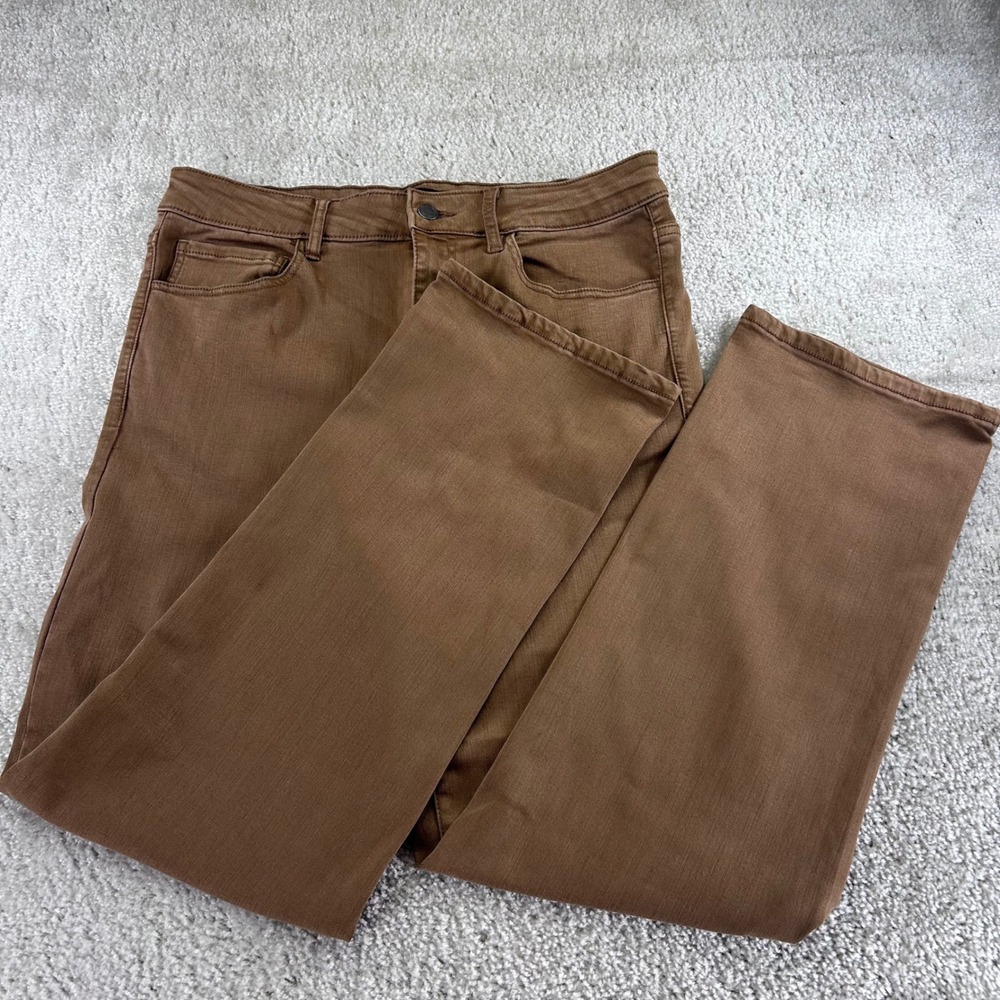 Well Worn Tobacco Brown Straight Leg Pants High Rise Stretch Size 12/32